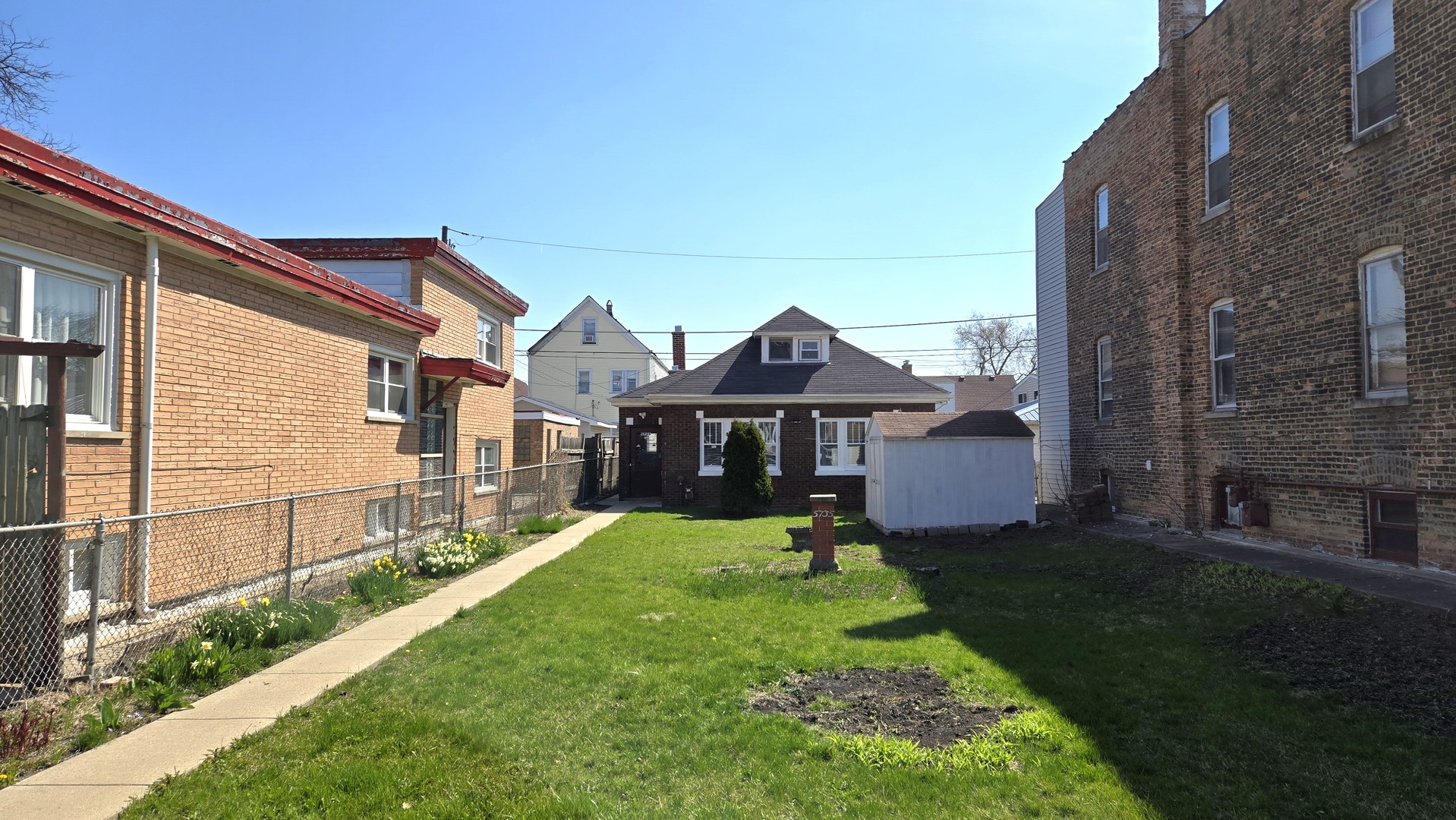 5735 S Washtenaw Avenue Property Photo