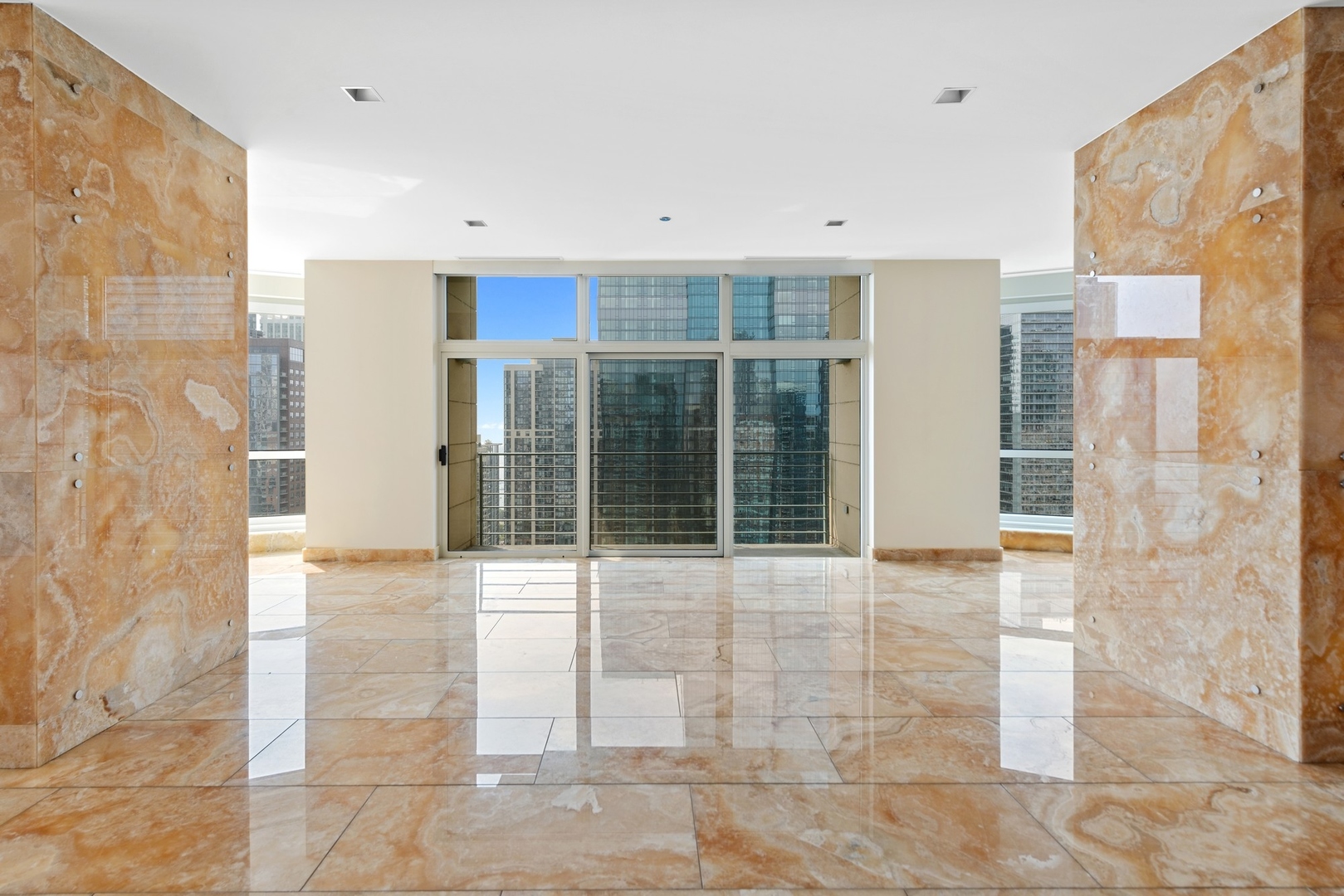 415 E North Water Street 3205 Property Photo 17