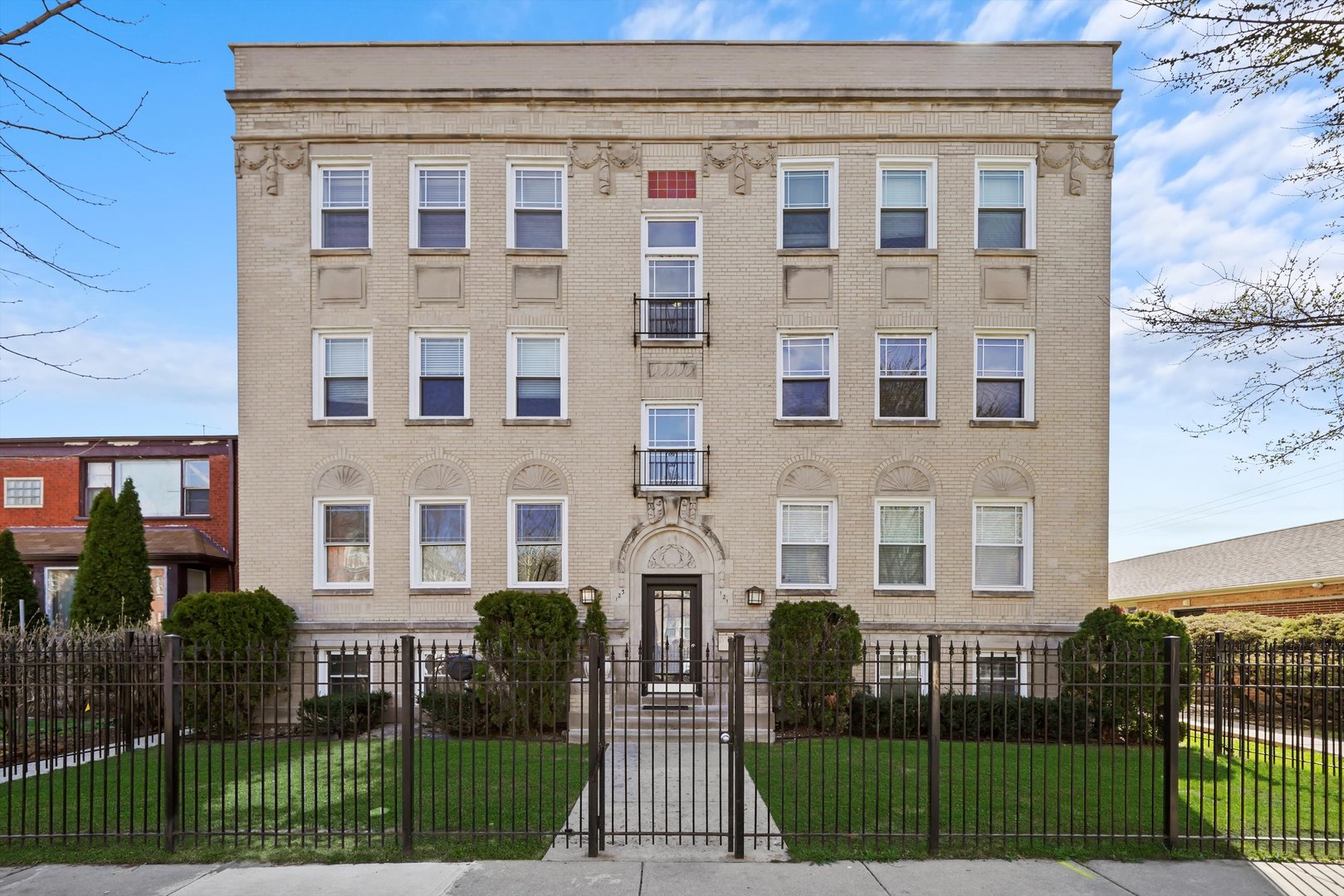 Evanston Twp High School Real Estate Listings Main Image