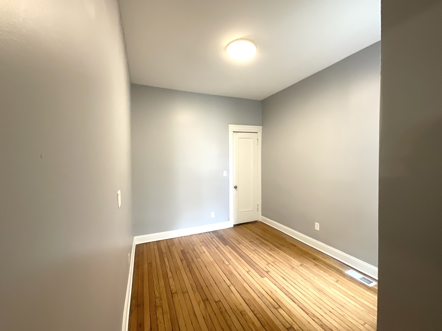 5726 S Sangamon Street Property Photo 7
