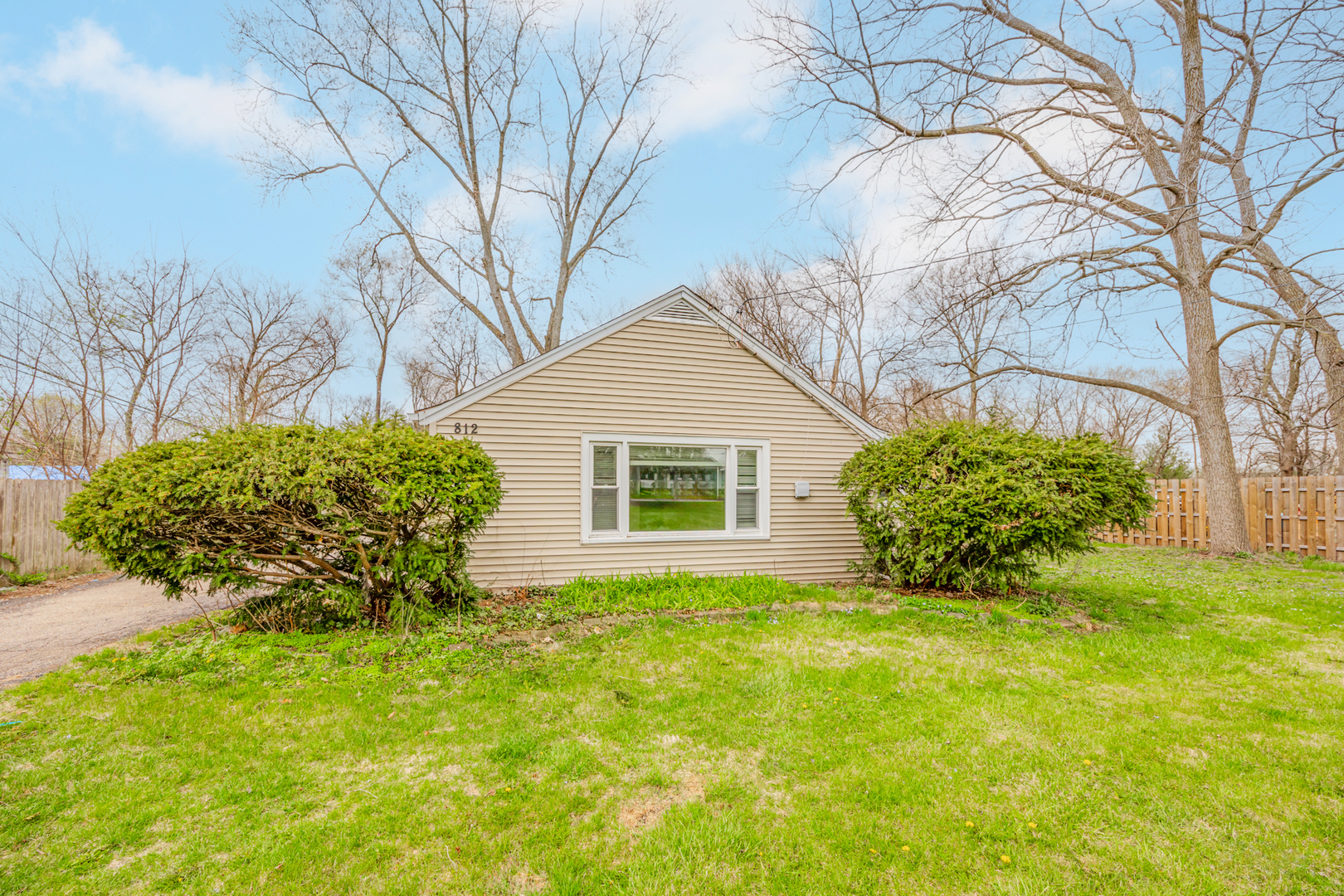 812 Foran Lane Property Photo