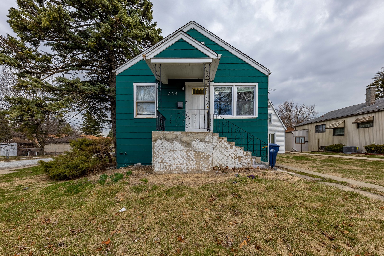2740 W 98th Place Property Photo