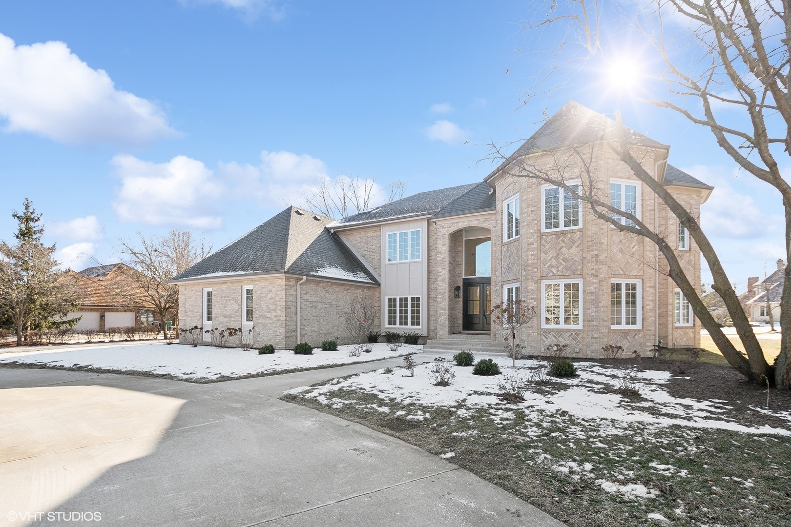 Carl Sandburg High School Real Estate Listings Main Image