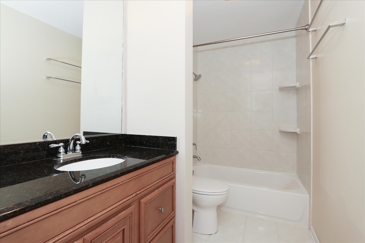 4946 Somerton Dr Property Photo 22