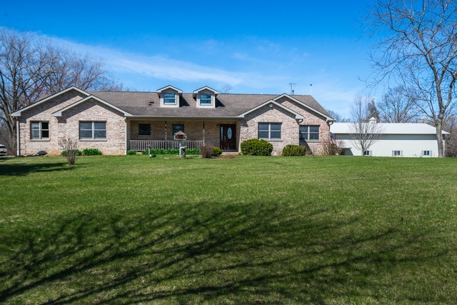 53168 Real Estate Listings Main Image