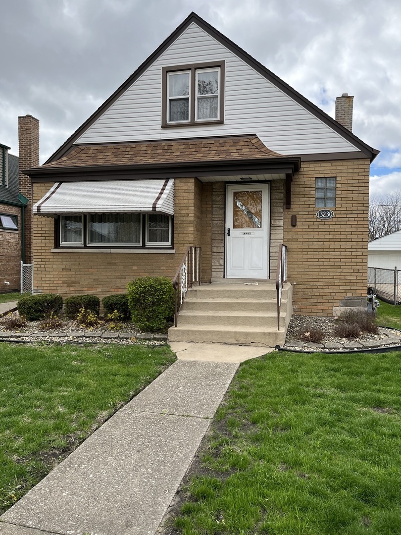 13230 S Avenue M Property Photo