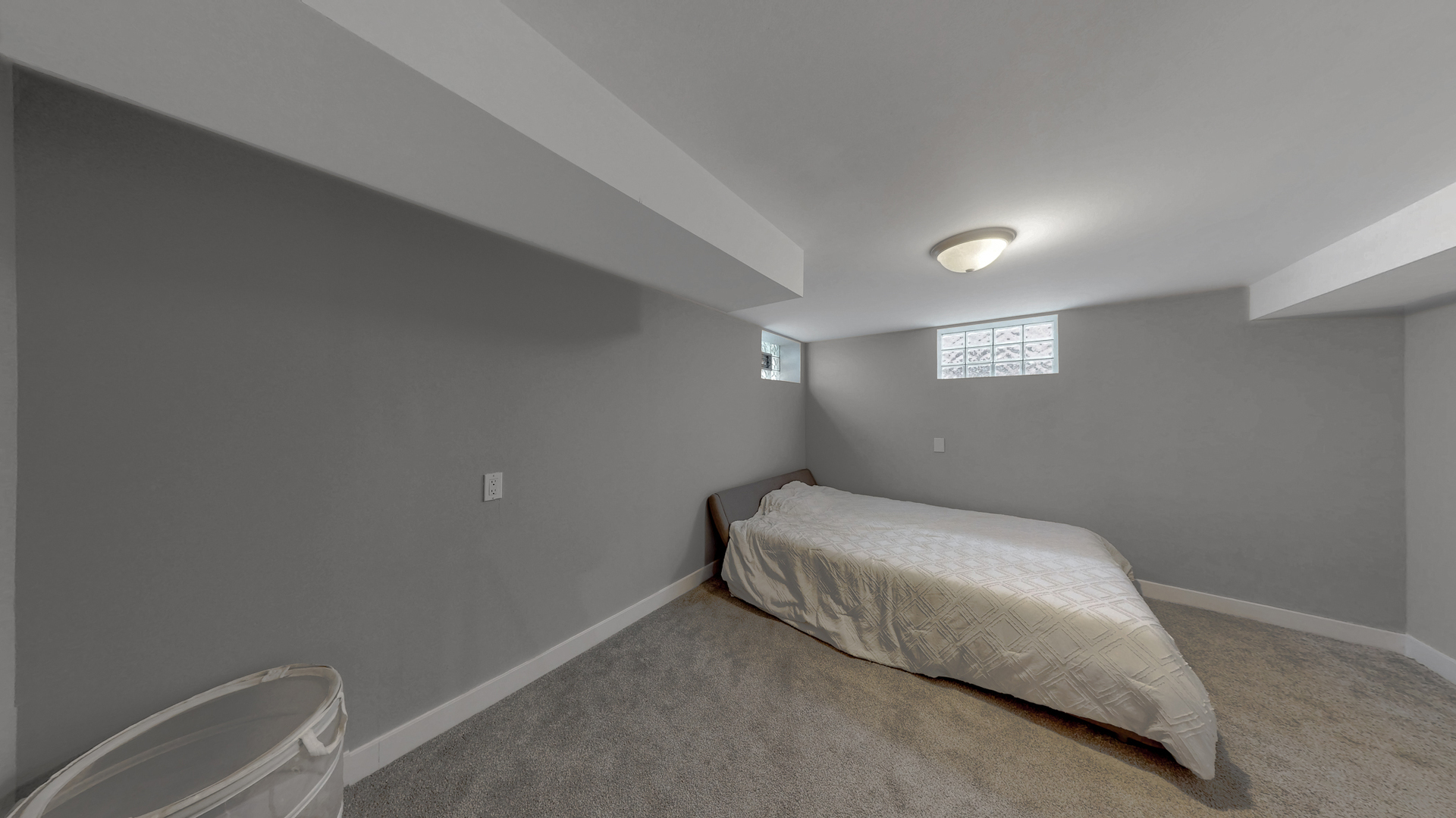 3229 George Street Property Photo 18