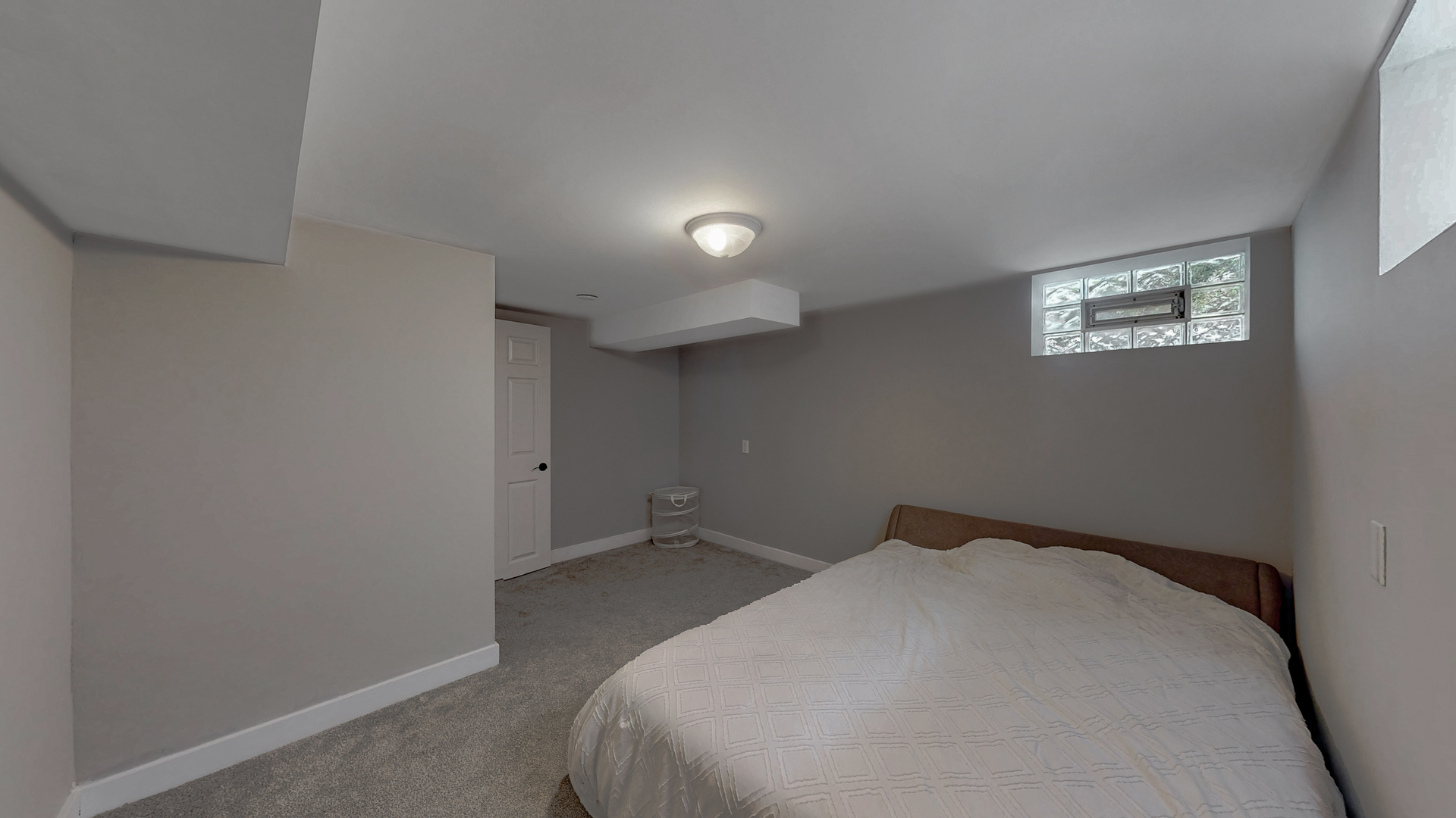 3229 George Street Property Photo 19