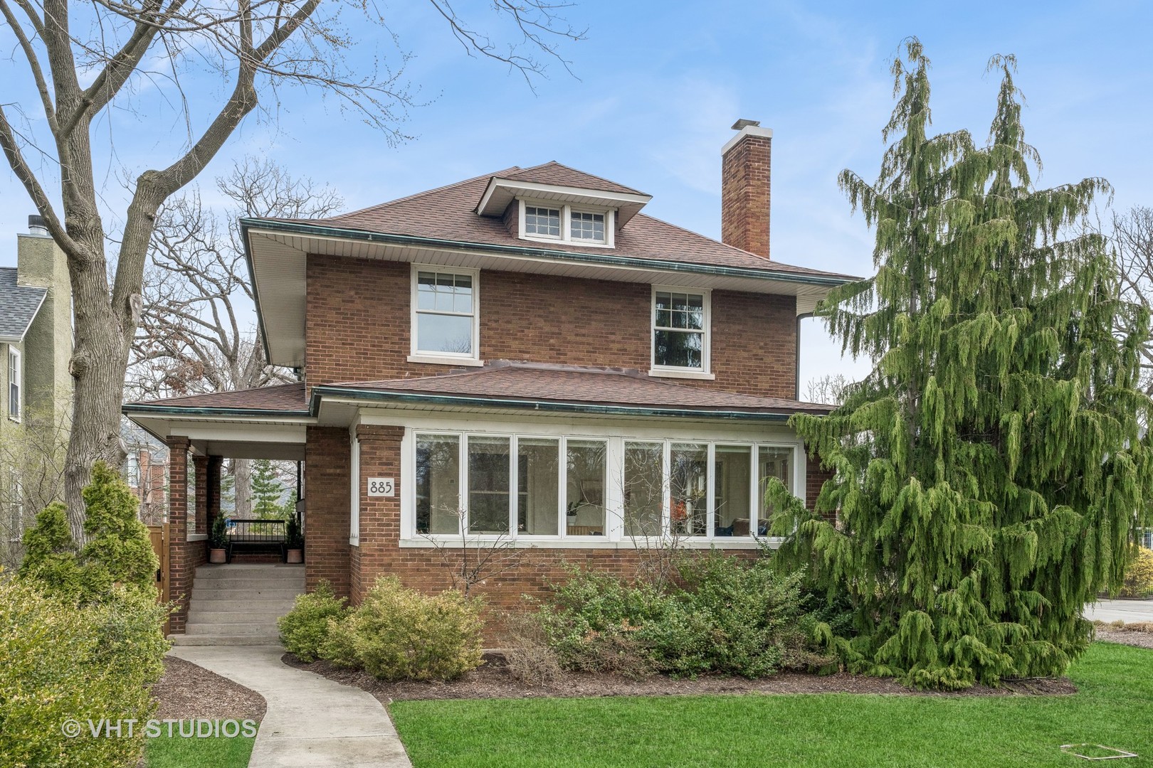 885 Vernon Avenue Property Photo