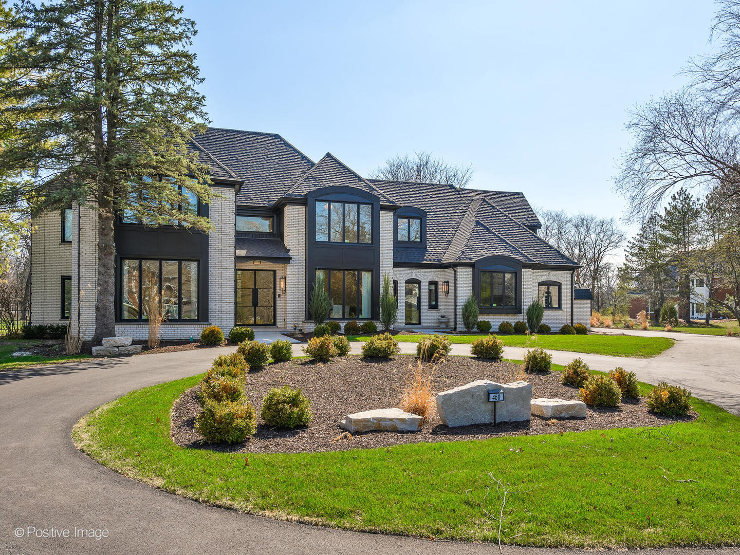 450 Hunter Lane Property Photo