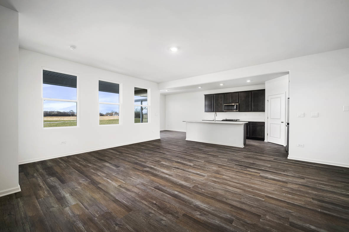 1275 Tiger Lily Drive Property Photo 5