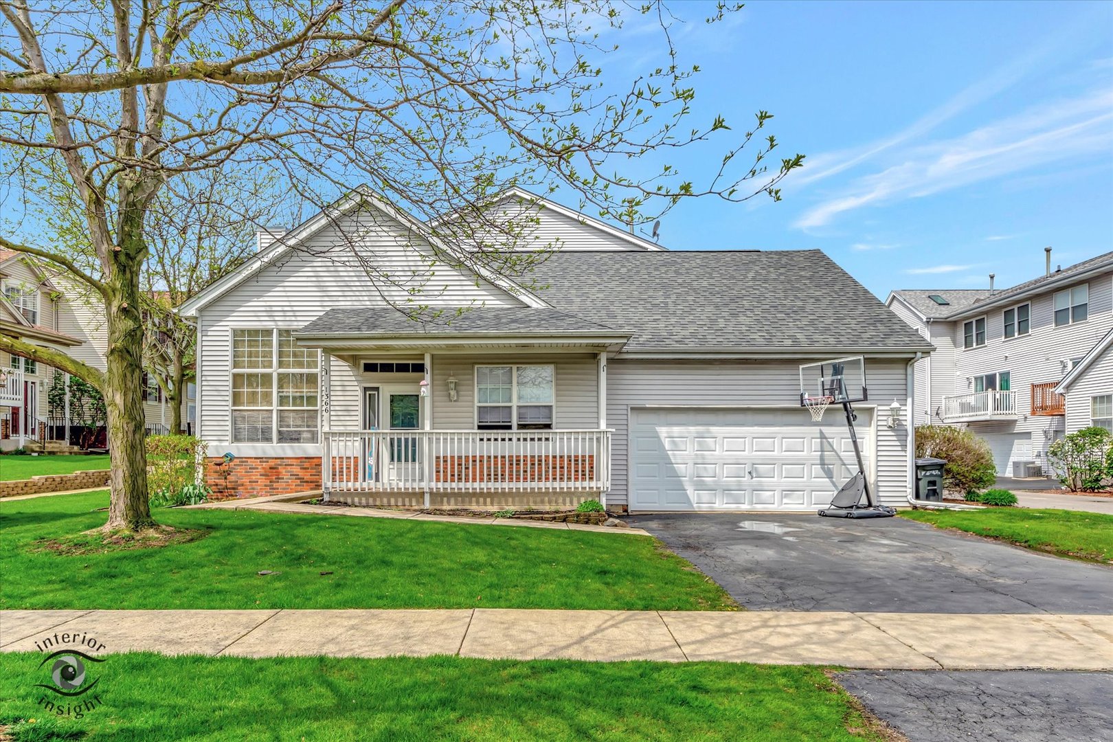 1366 Fox Hound Trail Property Photo 1