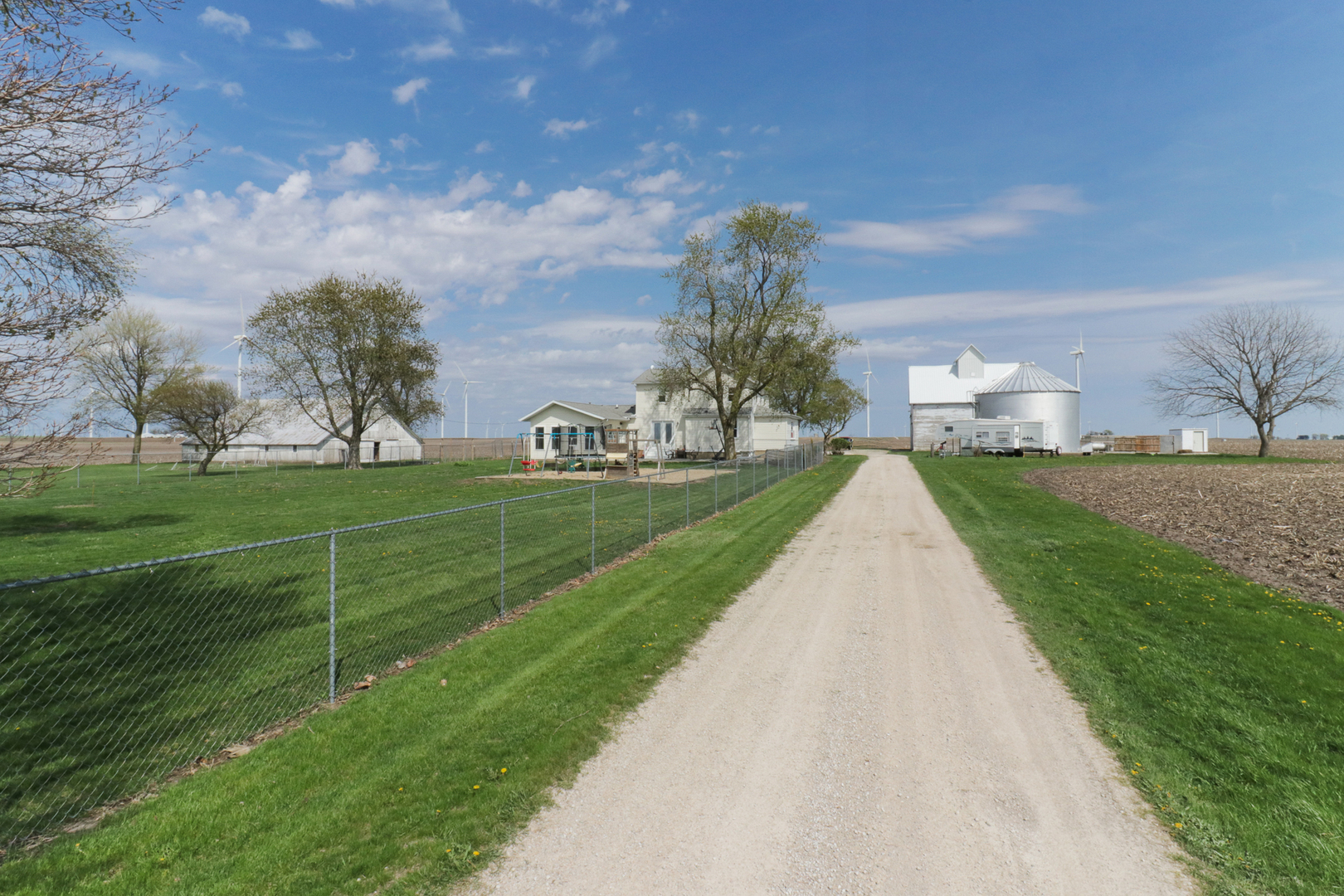 Fieldcrest High School Real Estate Listings Main Image