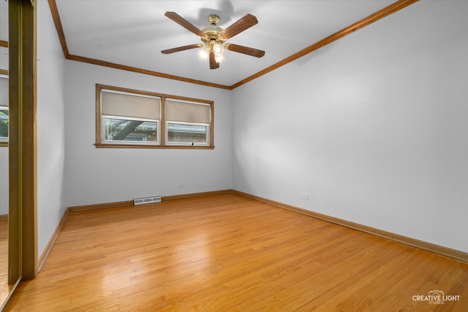 5548 Oak Center Drive Property Photo 10