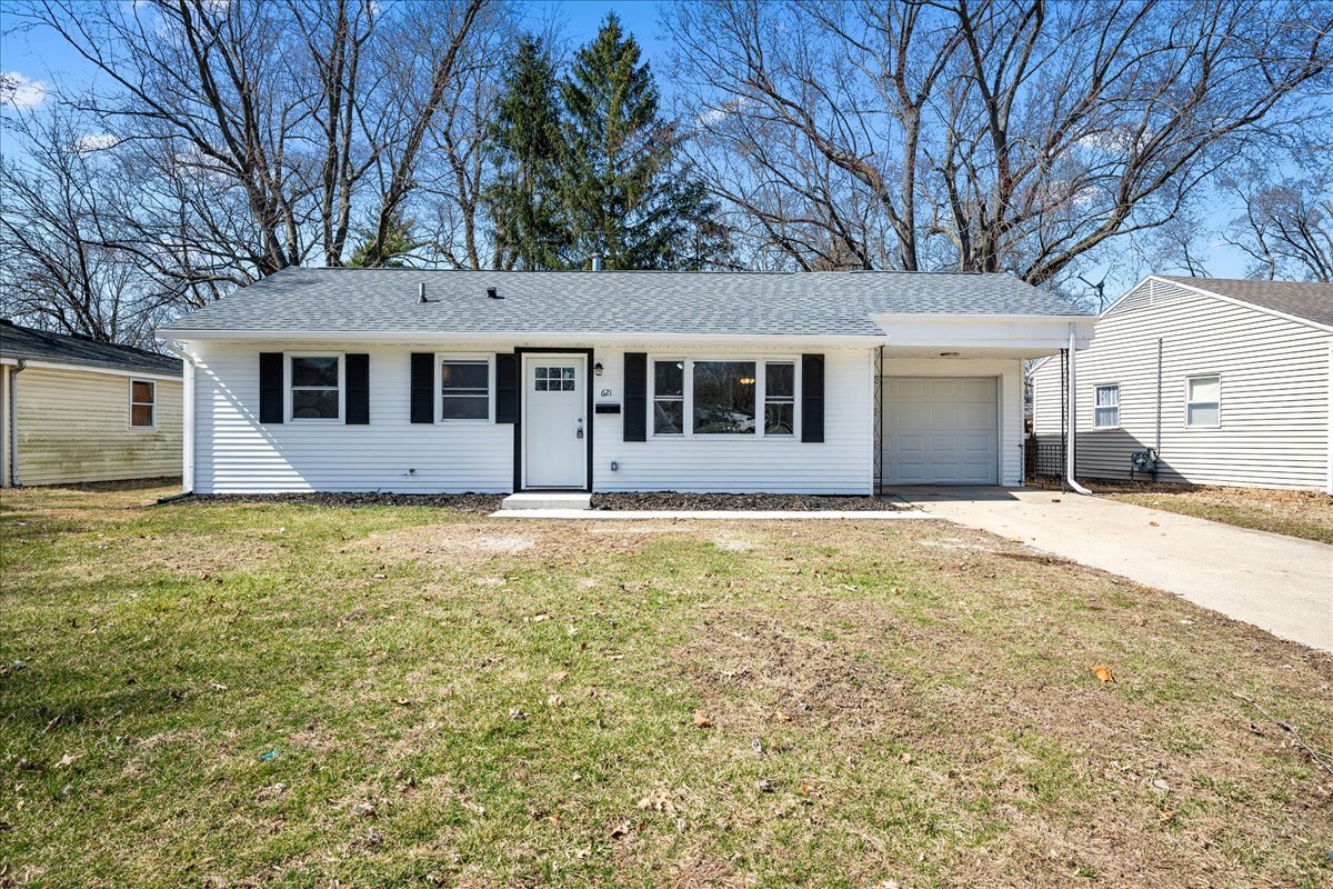 621 Illinois Drive Property Photo