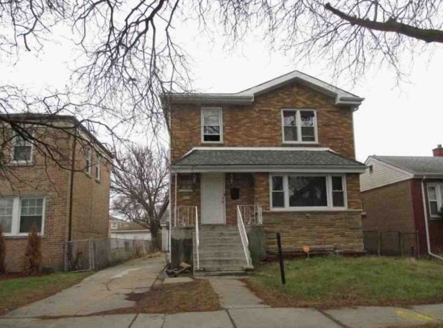 9630 S Yale Avenue Property Photo 2