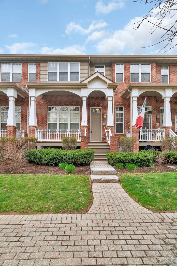 1109 Longwood Drive Property Photo