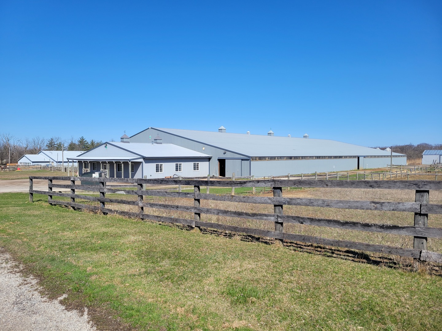 26011 N Rand Road Property Photo 8