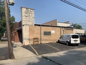 8337 Skokie Boulevard Property Photo 3