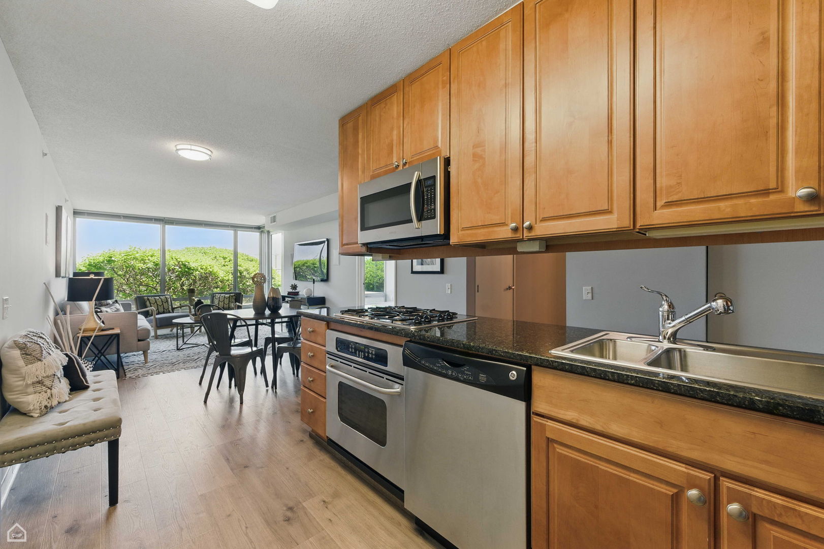 9715 Woods Drive 805 Property Photo 13