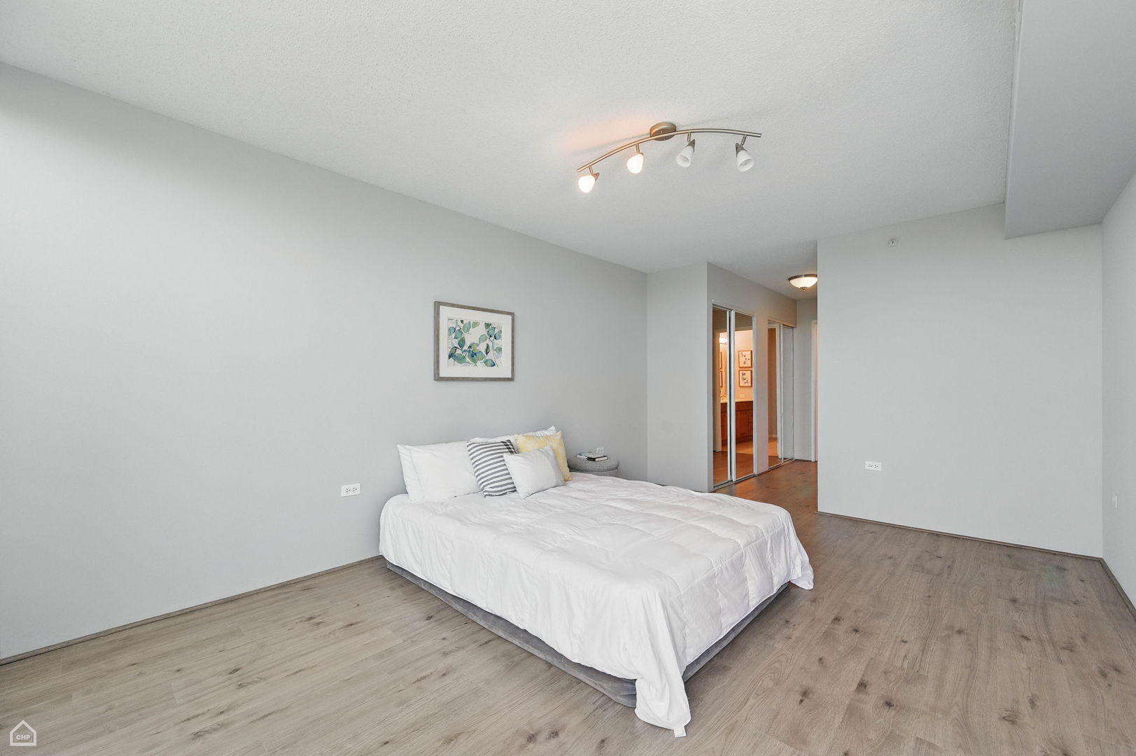 9715 Woods Drive 805 Property Photo 17