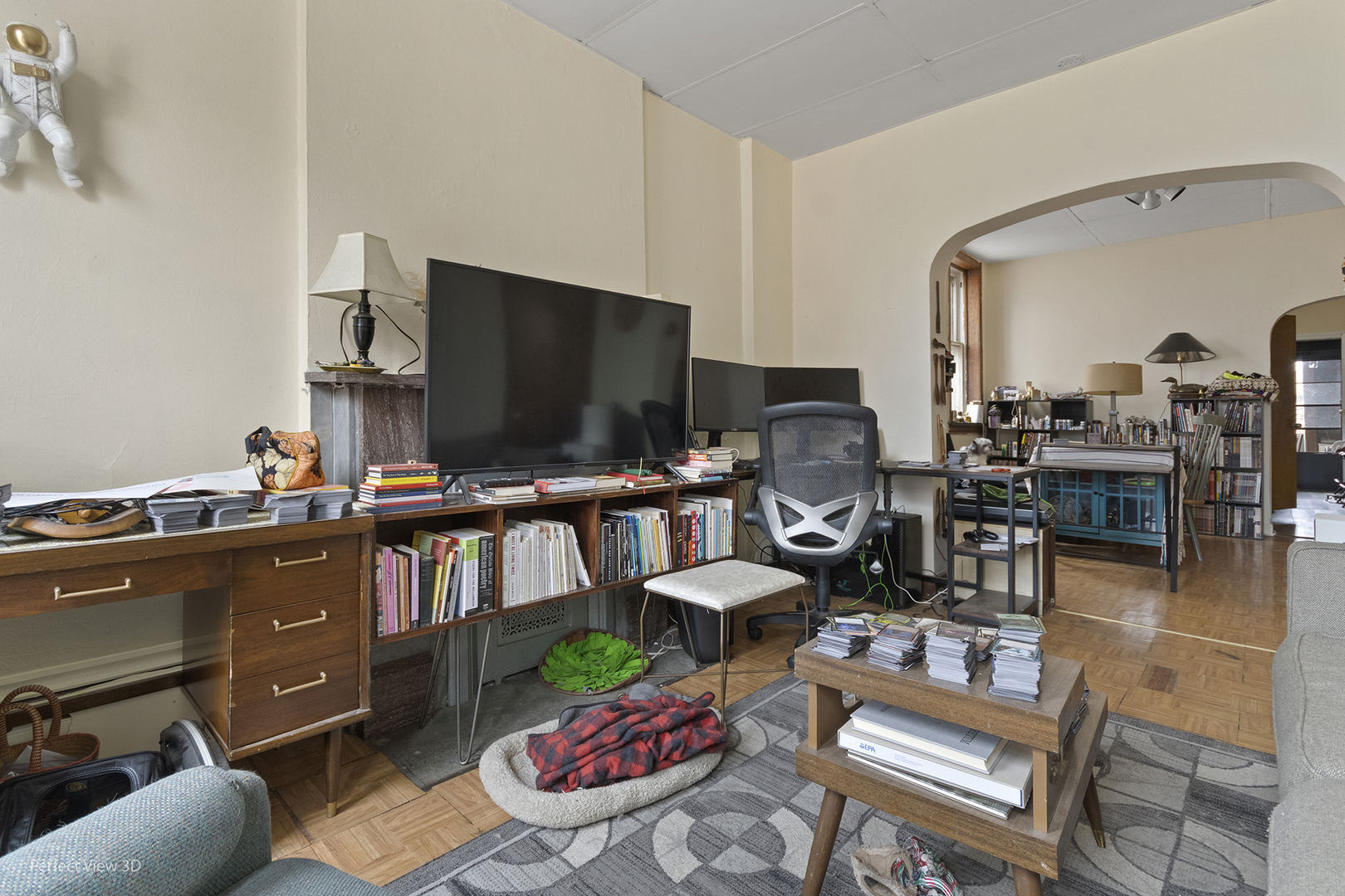 1633 W North Avenue Property Photo 8