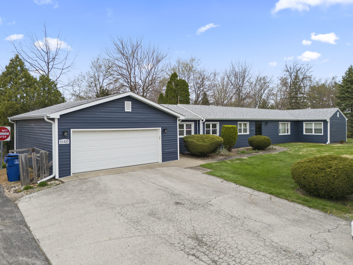 15420 Central Avenue Property Photo