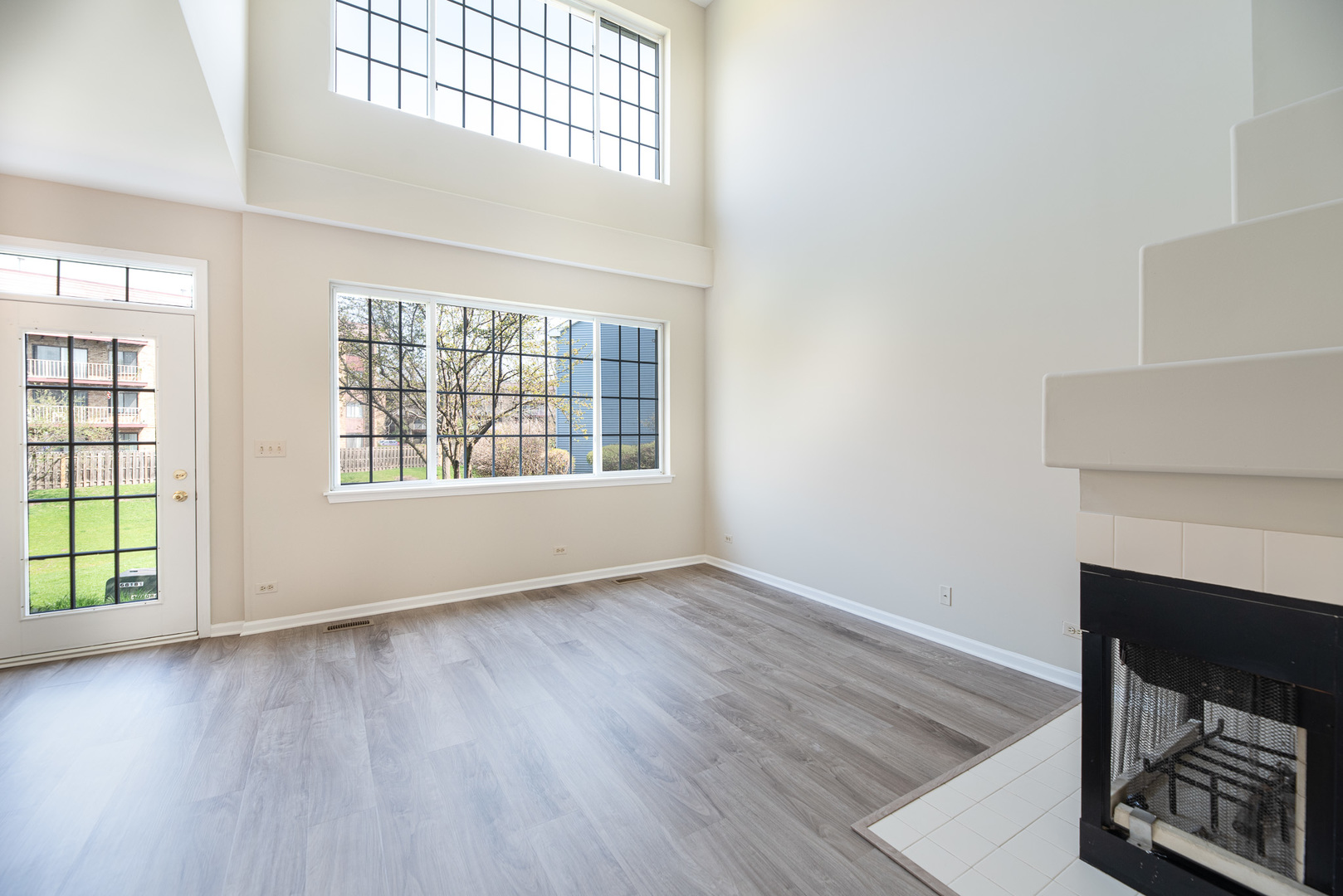 5464 Mayflower Junction Property Photo 5