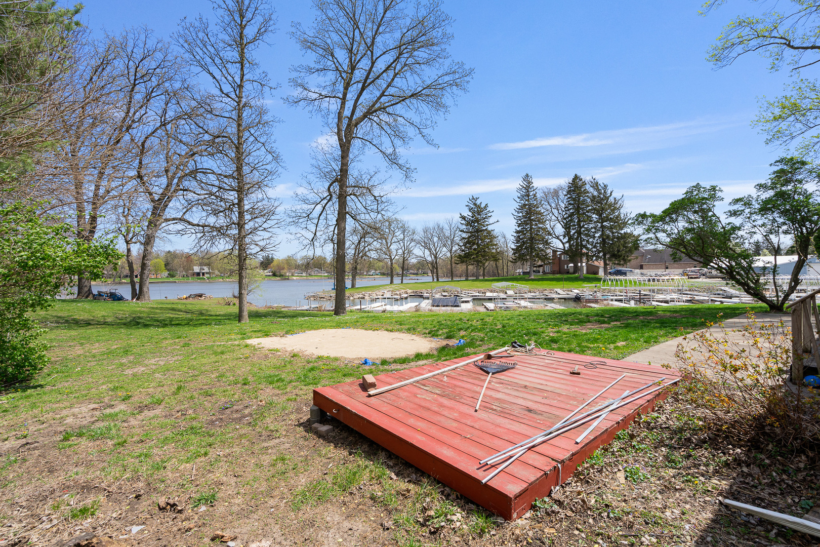 2697 River Road Property Photo 4