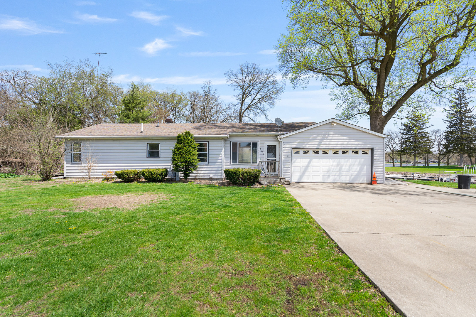 2697 River Road Property Photo 5