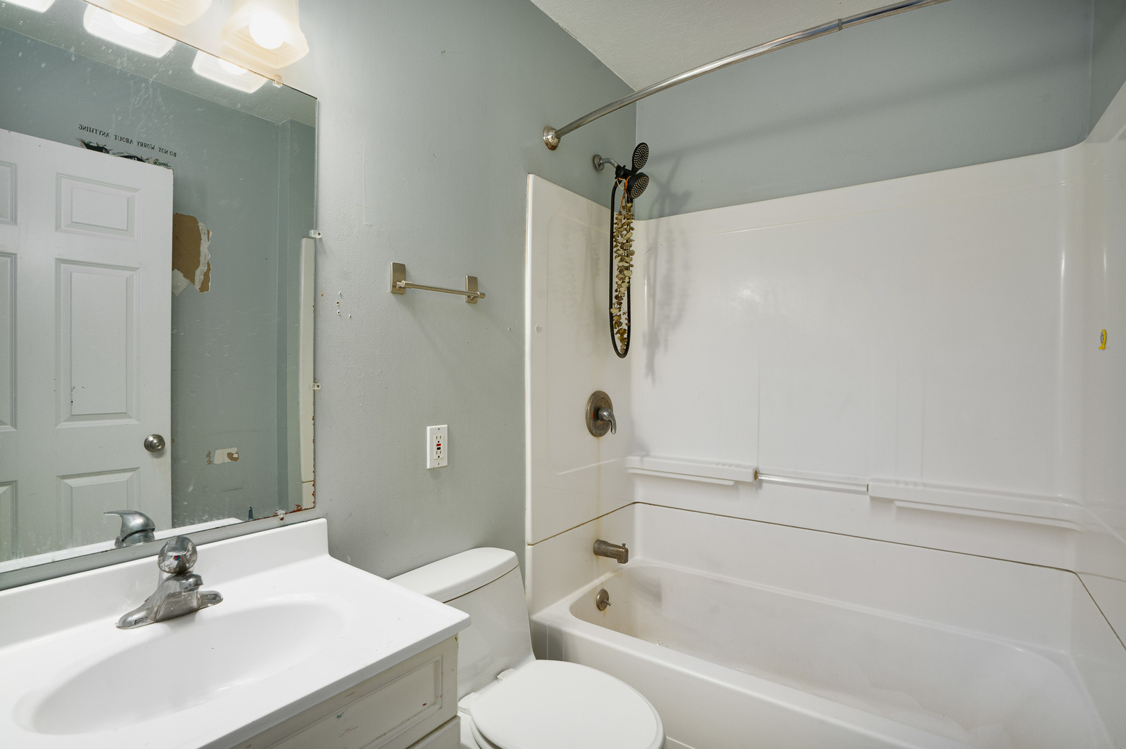 2697 River Road Property Photo 19