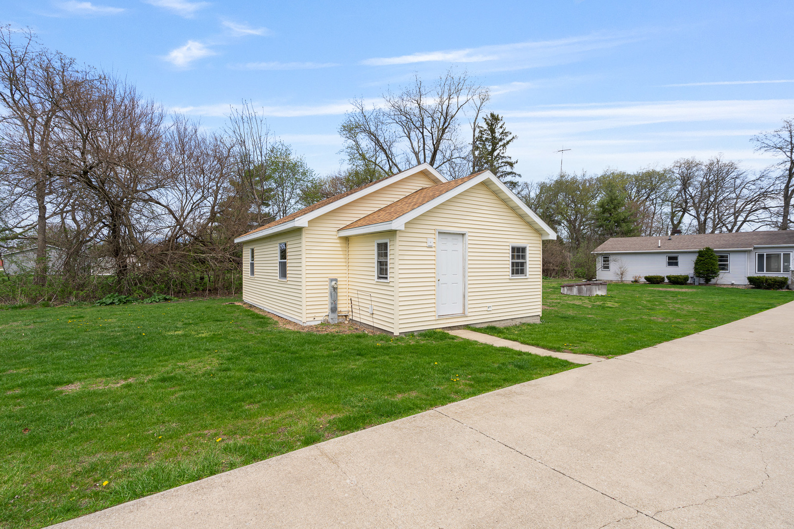 2697 River Road Property Photo 35