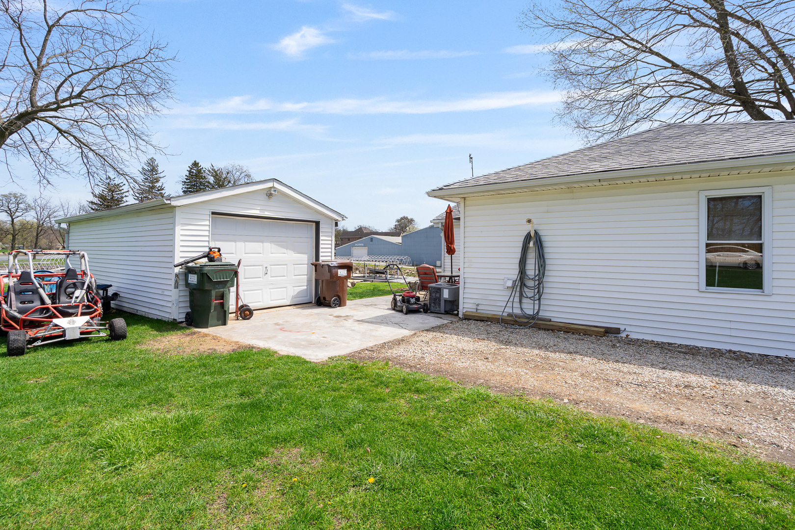 2697 River Road Property Photo 43