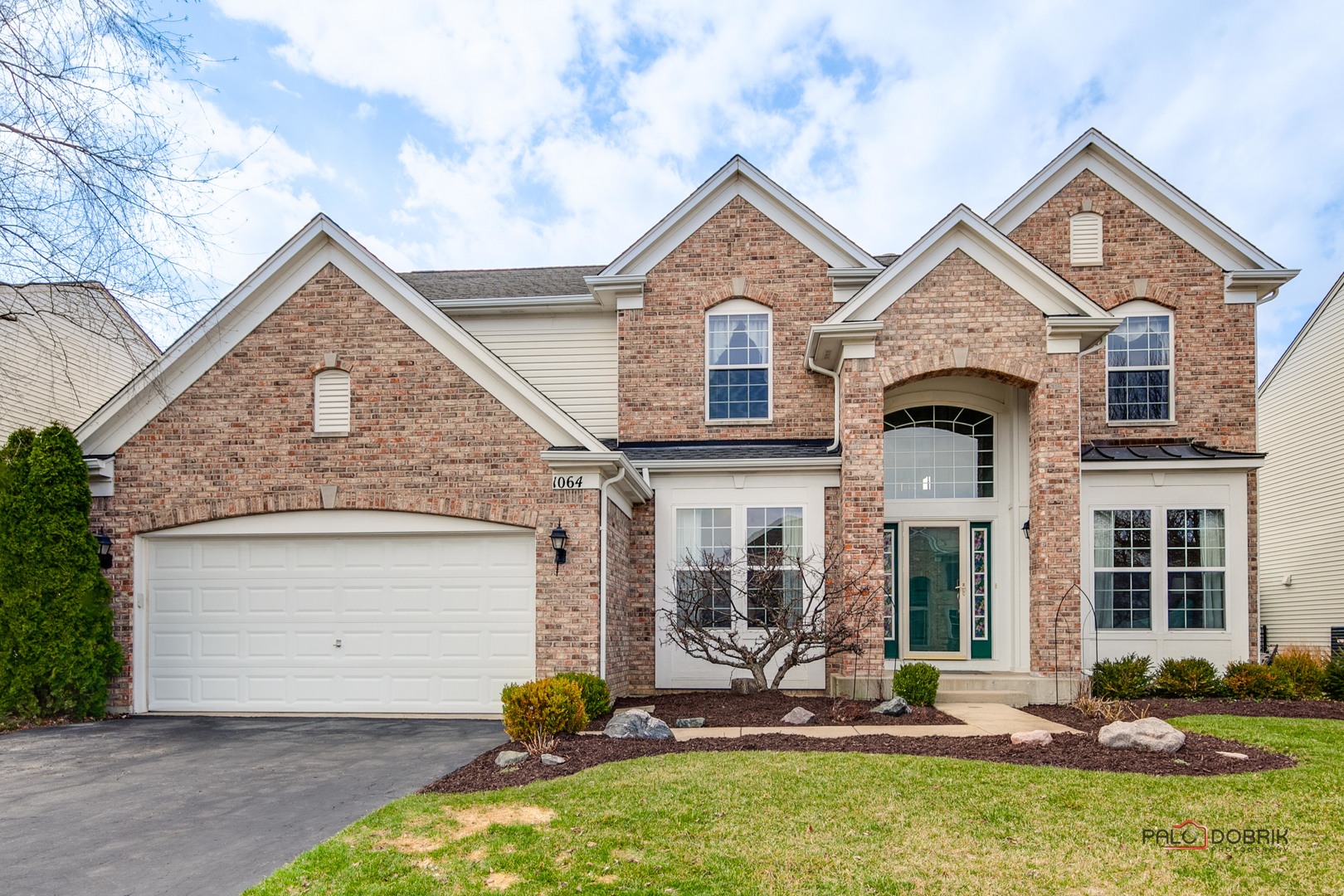1064 Goldfinch Court Property Photo