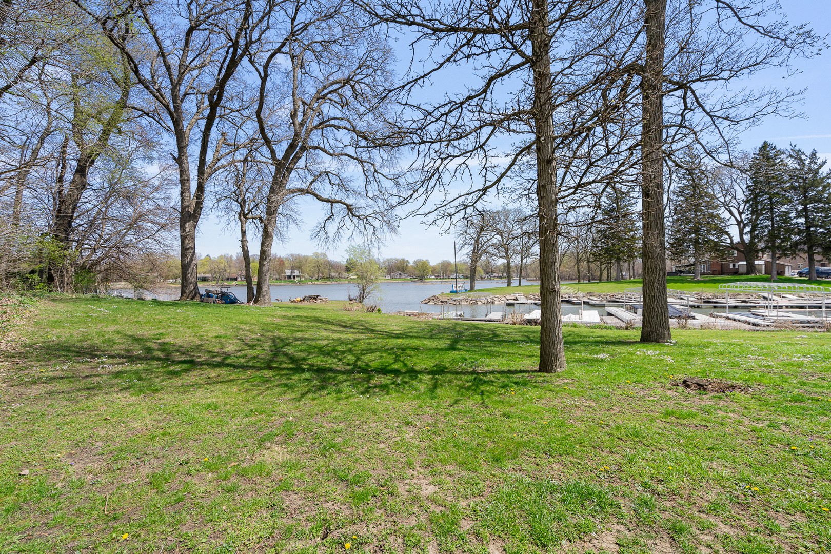 2697 River Road Property Photo