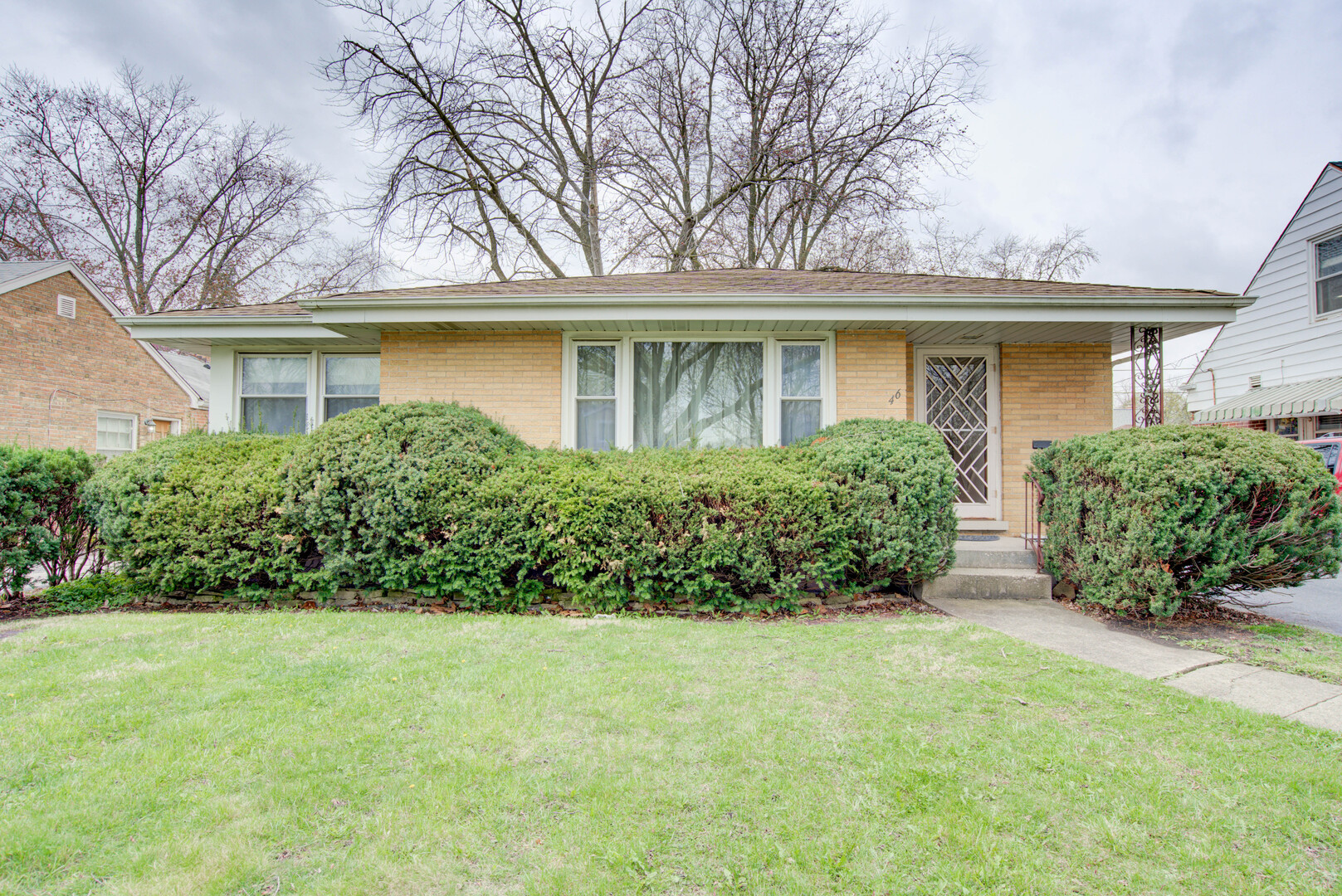 46 N Ardmore Avenue Property Photo