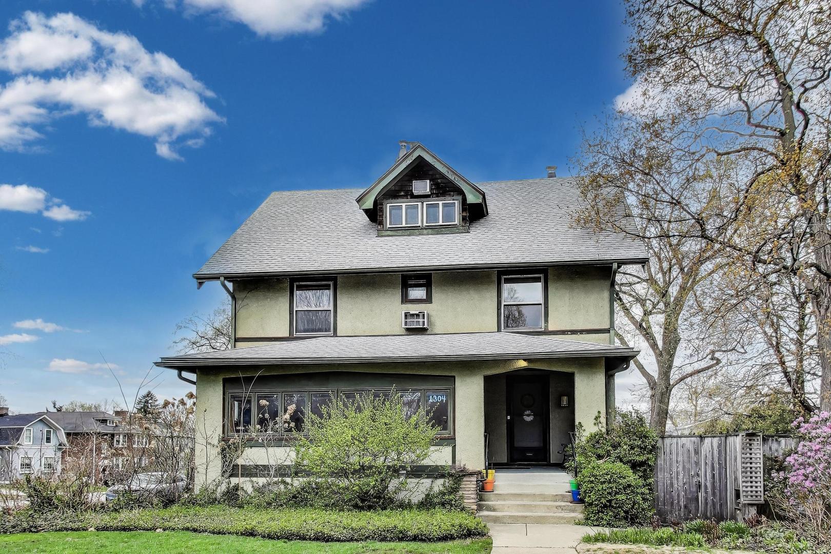 1304 Wesley Avenue Property Photo