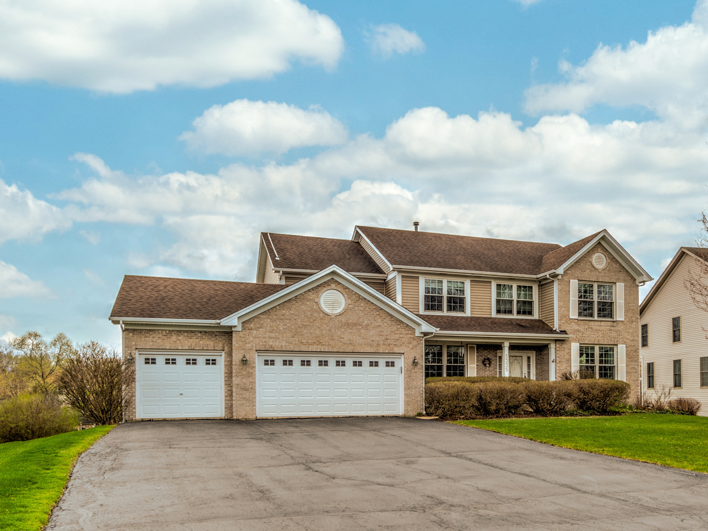 60192 Real Estate Listings Main Image