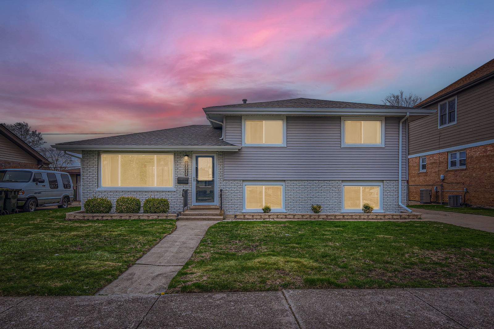 10403 Barnard Drive Property Photo