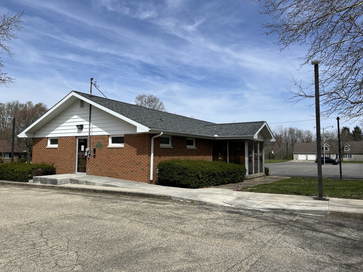 650 E State Street Property Photo