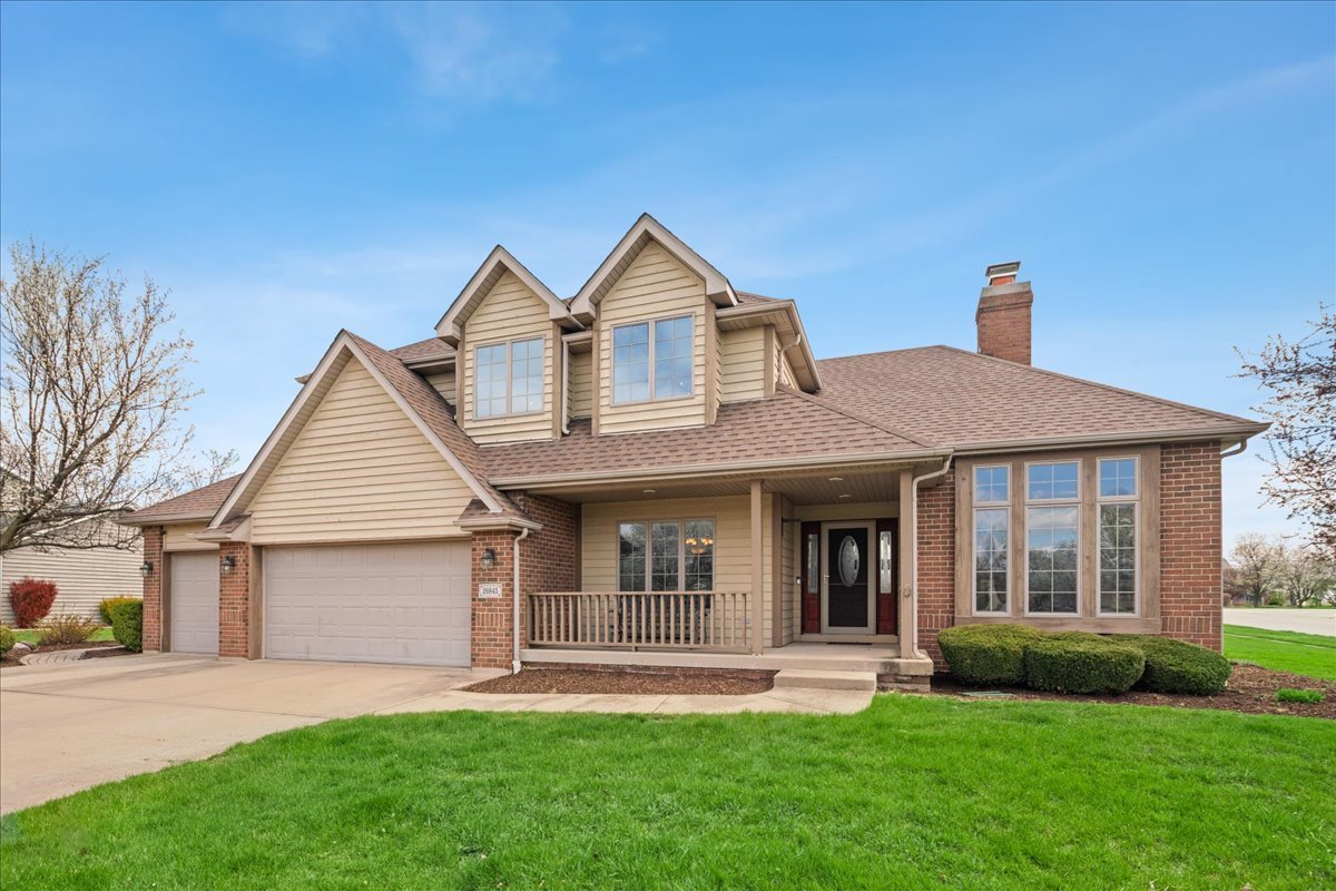 60410 Real Estate Listings Main Image