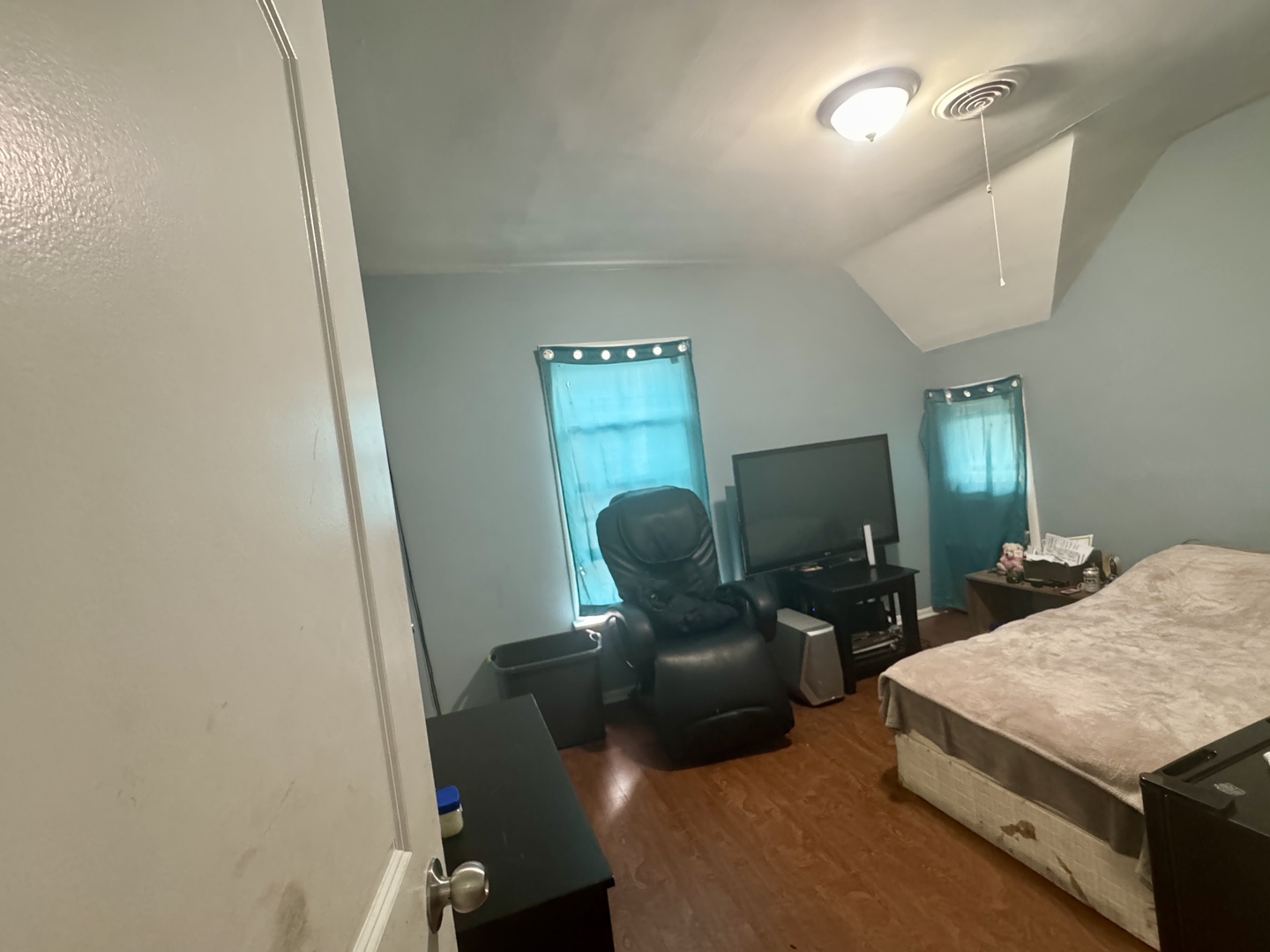 735 Sexton Street Property Photo 16