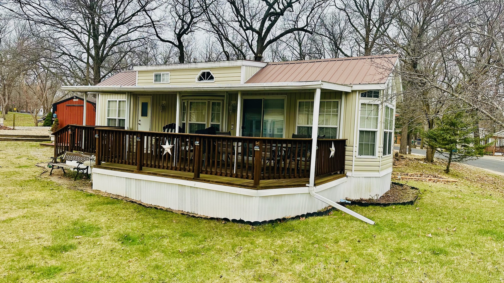 2/54 Woodhaven Property Photo