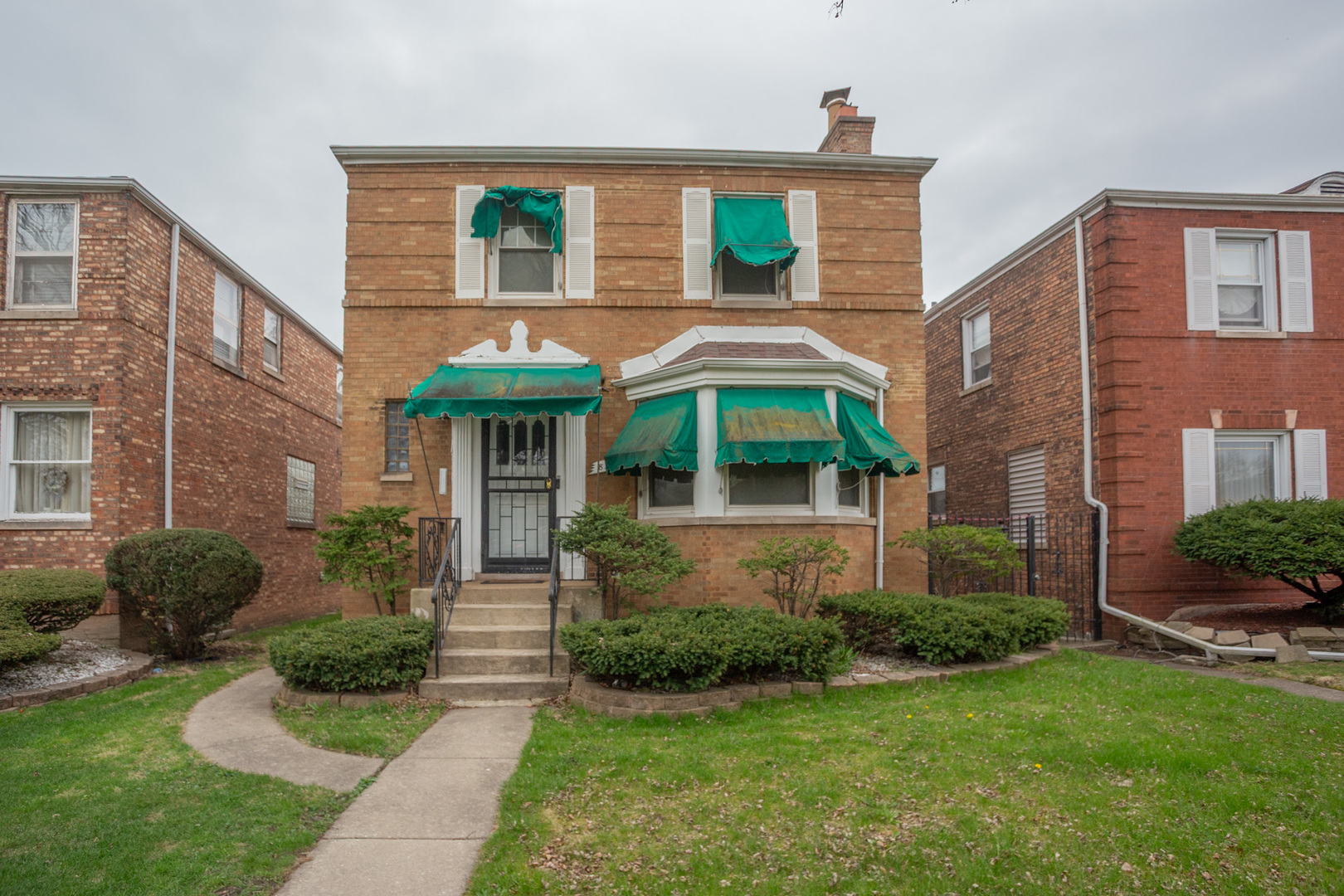 8321 S Indiana Avenue Property Photo