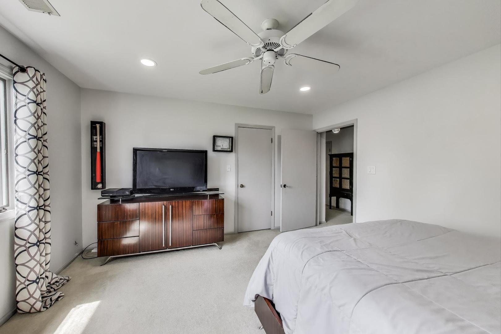 285 Boardwalk Place Property Photo 35