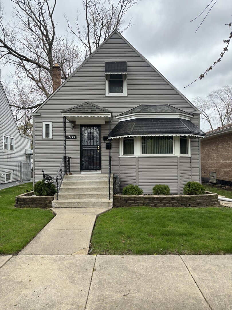 12449 S Union Avenue Property Photo