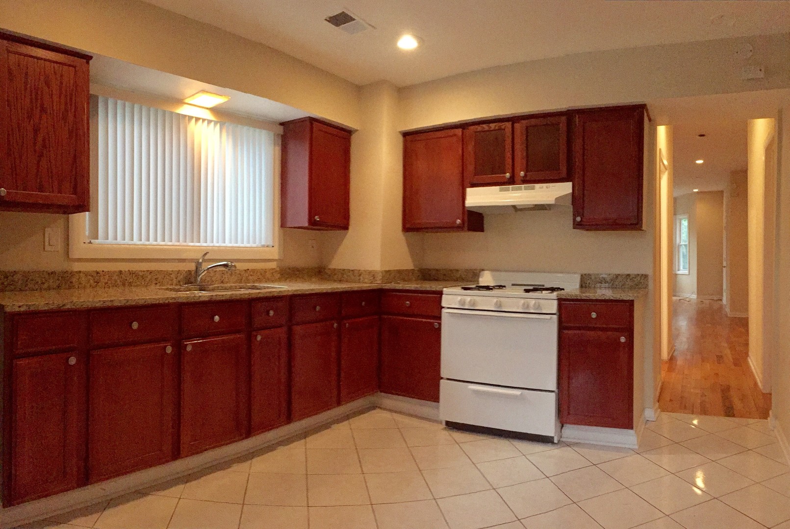 3552 W Palmer Street Property Photo 2