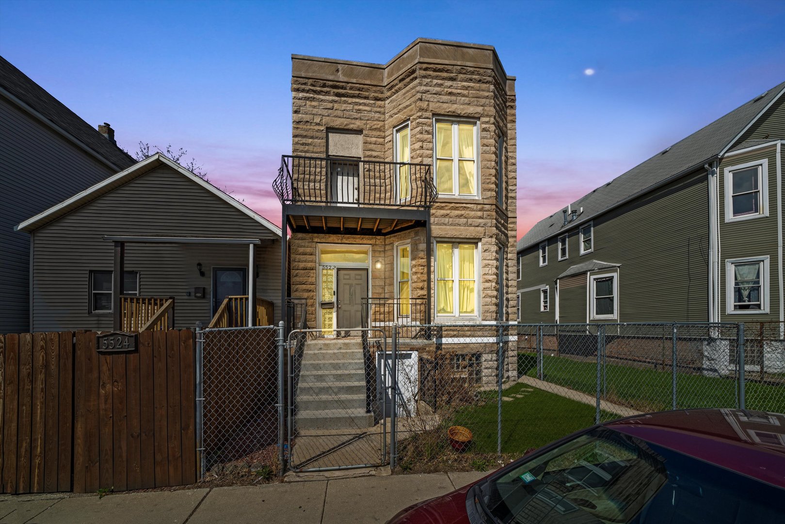 5522 S Wells Street Property Photo