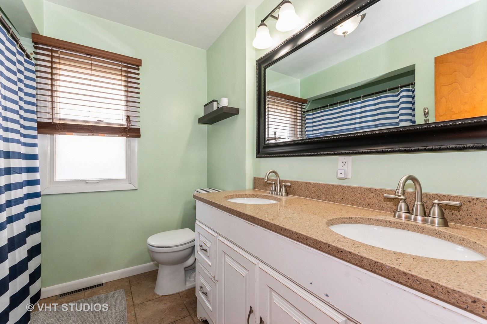 725 Terry Dr Property Photo 9