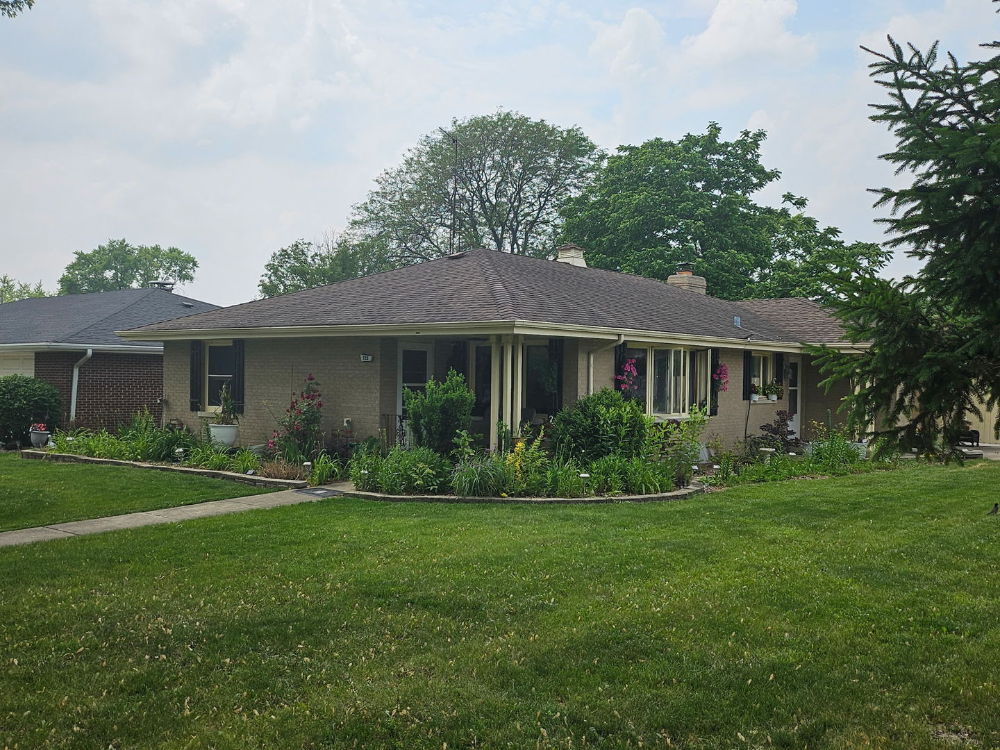 725 Terry Dr Property Photo 29